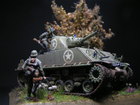 model M4A3 105mm HVSS Sherman Dragon 1/72